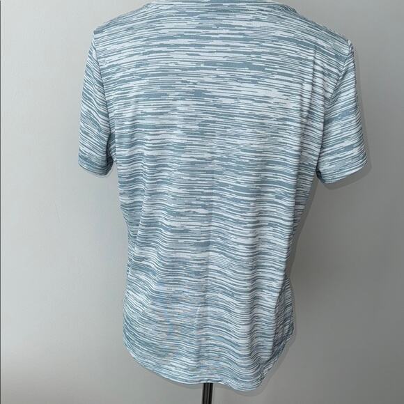 Nike Women's Dri Fit V-Neck Stripped Blue Athletic Short Sleeve Top Large - Picture 4 of 6